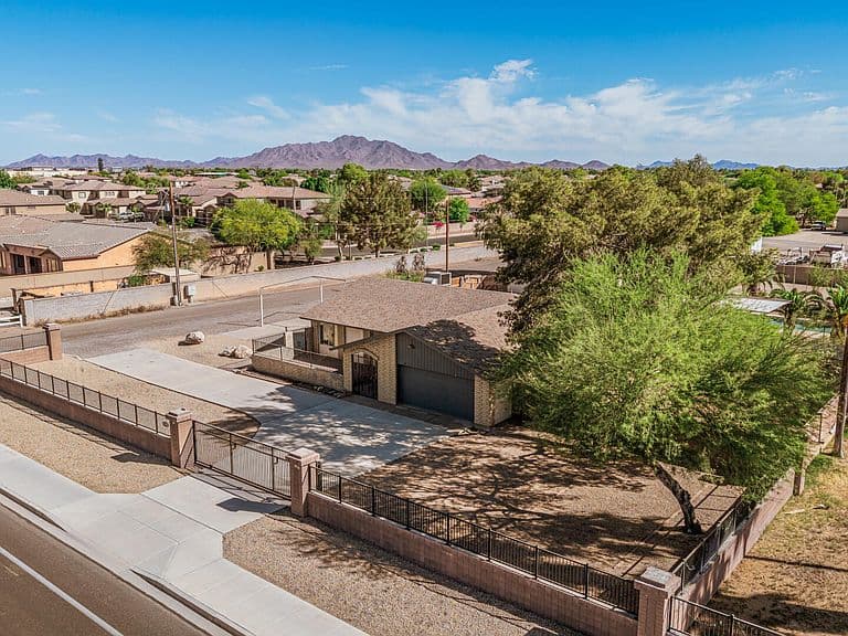13143 E OCOTILLO Road photo 3