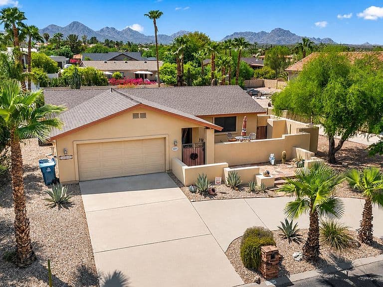 15004 N EL PUEBLO Boulevard photo 2