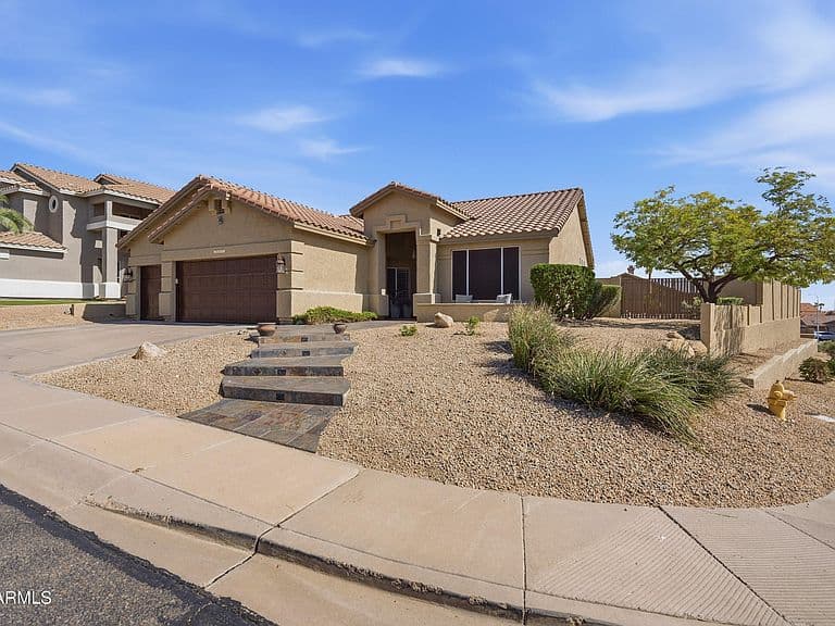 15843 S 9TH Street photo 3