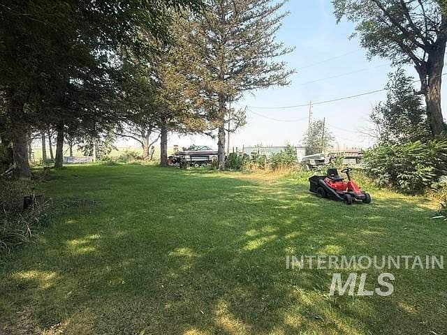 377 S Davis Rd photo 3