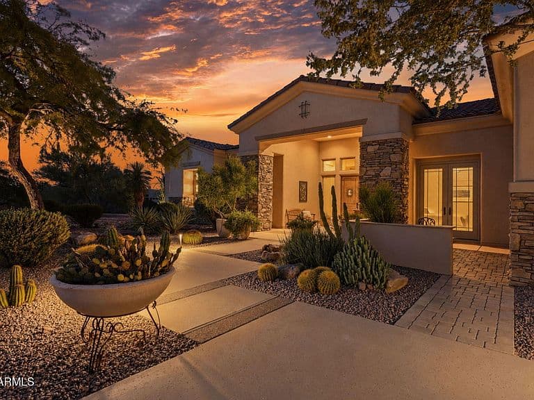 3205 S Ponderosa Drive photo 4