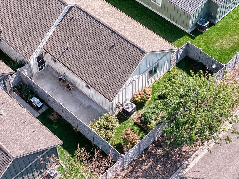 432 Bluebell Rd photo 5