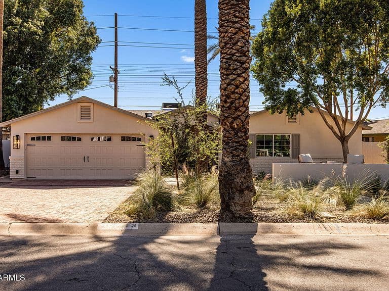 4713 E CALLE REDONDA -- photo 2