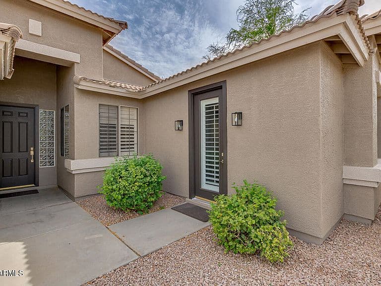 181 W BIRCHWOOD Place photo 4