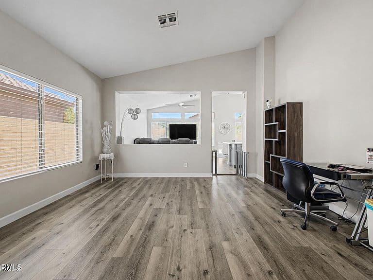 40731 N BOONE Lane photo 3