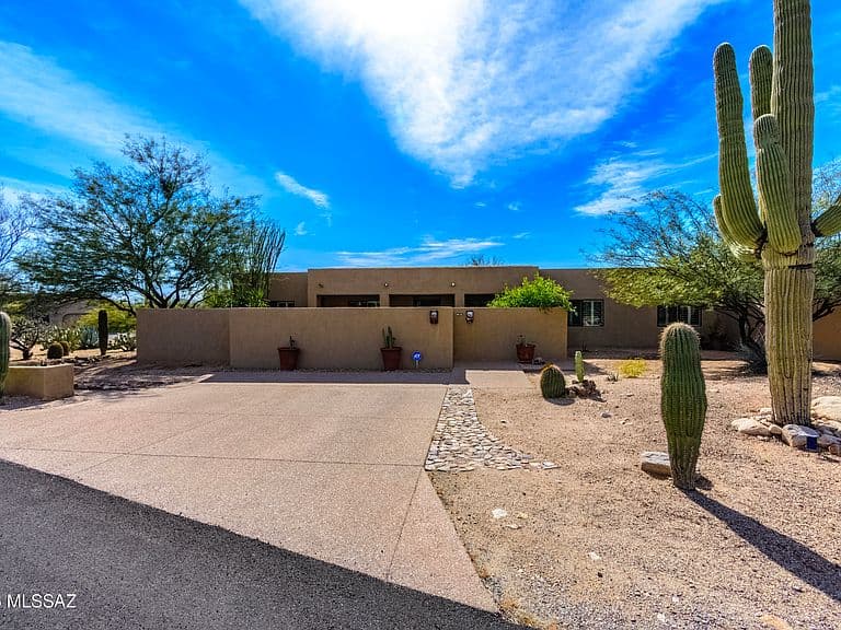 720 E Rudasill Rd photo 2