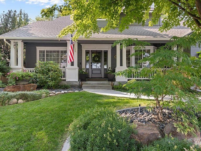 13393 W Elmspring Dr photo 3