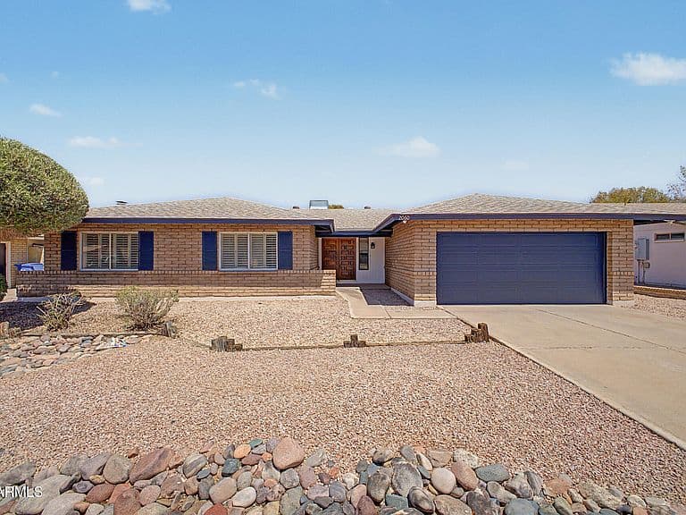 2060 E LIBRA Drive photo 1