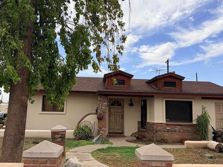3021 W FLYNN Lane photo 1