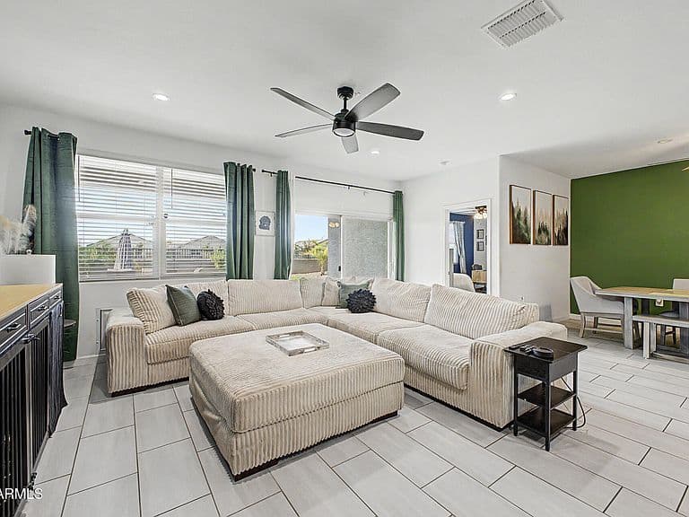 10334 S DESERT VIEW Drive photo 5
