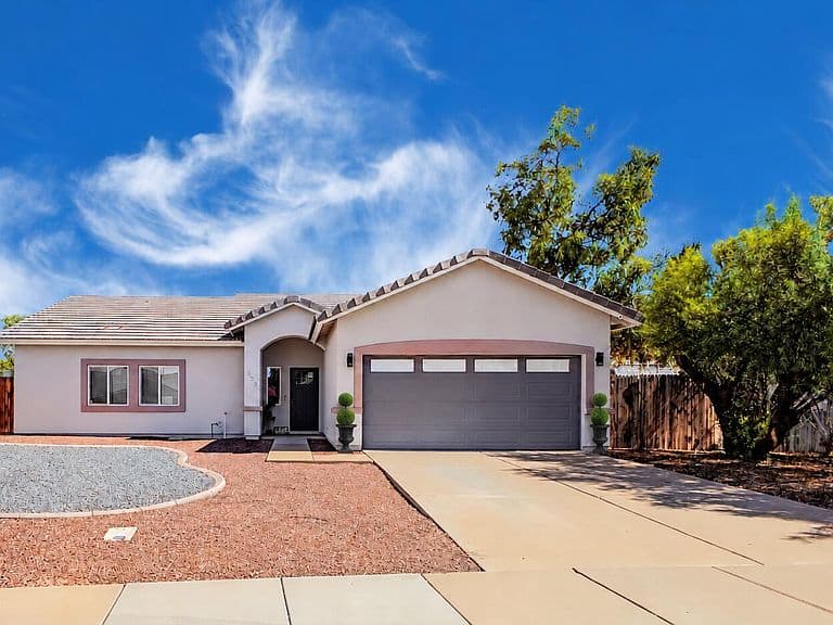 503 W Sundance Way photo 2