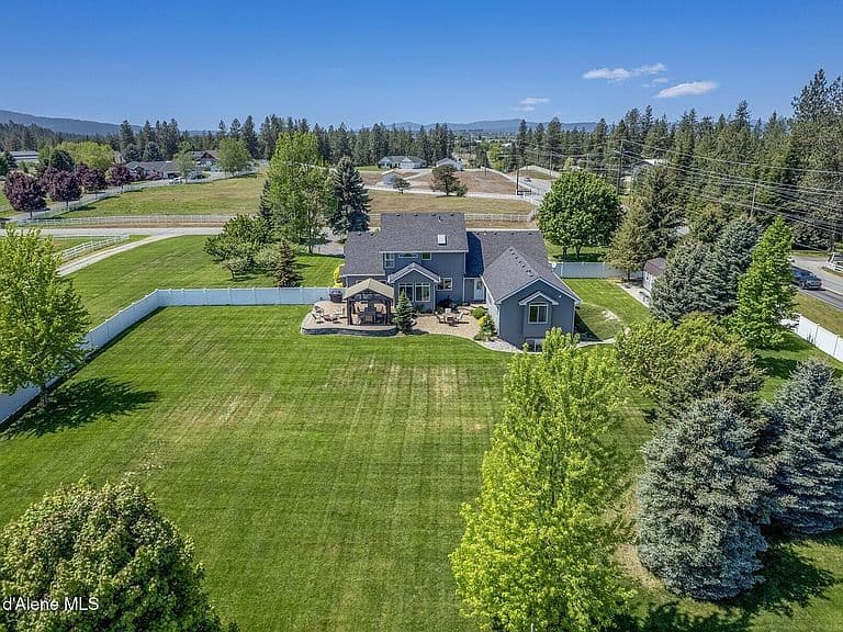 2356 N Reiswig Rd photo 5