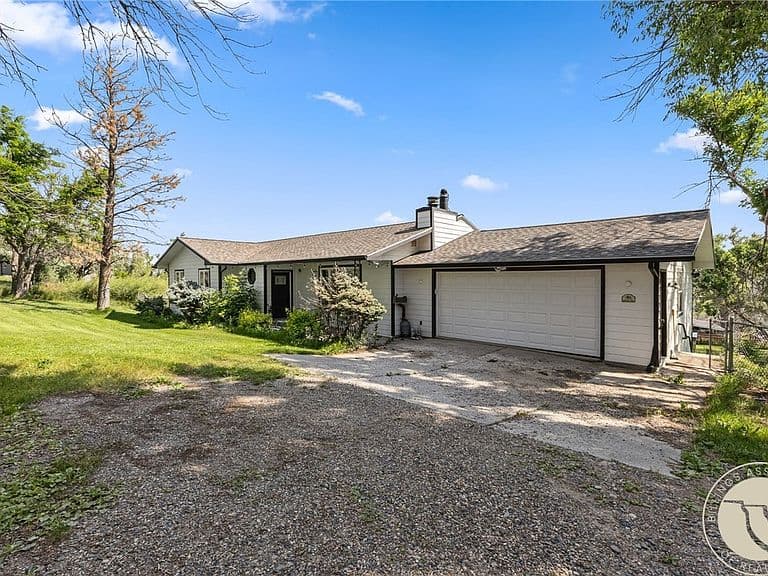 7851 Spear Dr photo 3