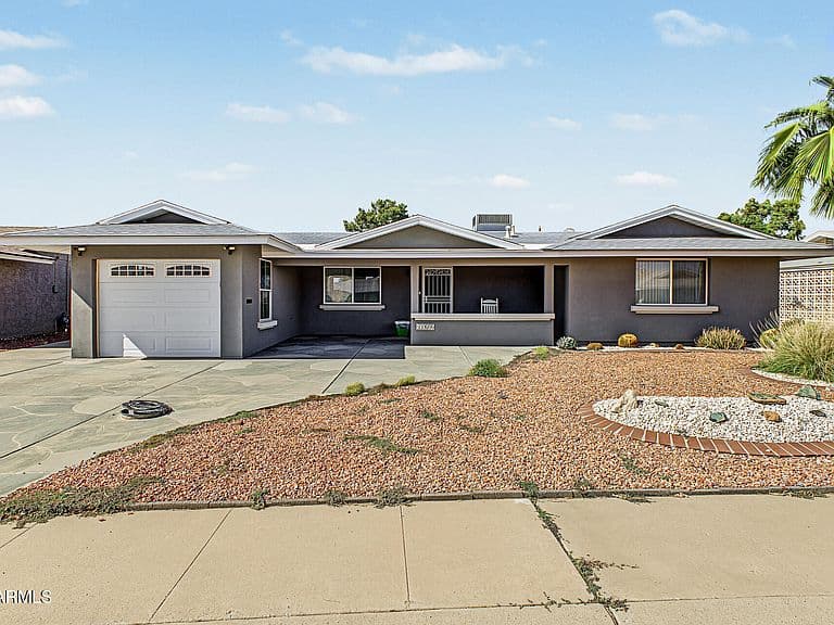 11808 N DESERT HILLS Drive W photo 2