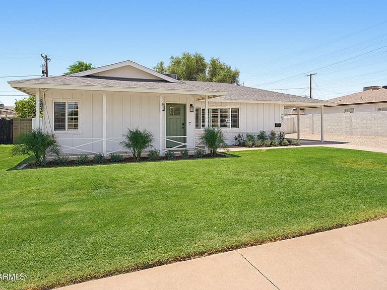 6637 E Hubbell Street photo 2