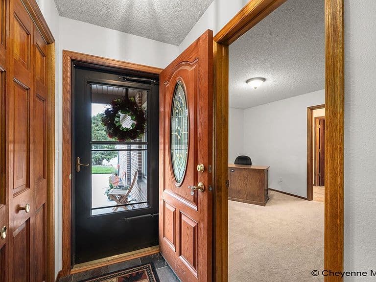 5329 Hacker Ct photo 4