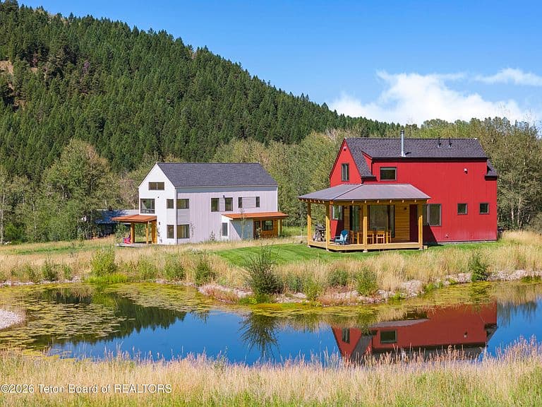 1655 Walipini Way photo 1