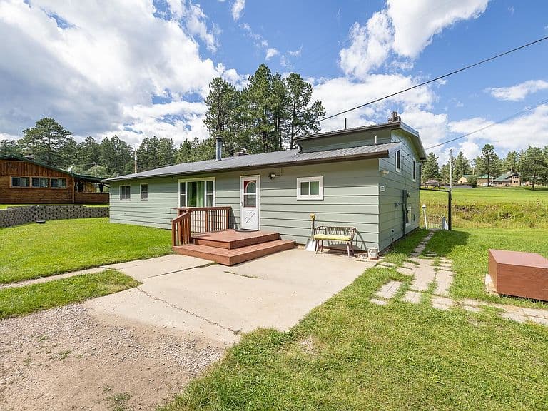 12777 Black Forest Rd photo 1