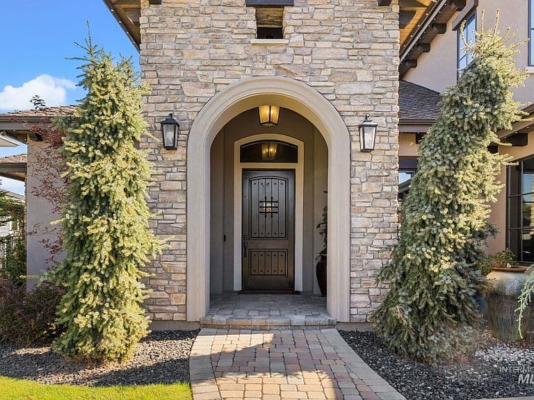 1796 S Isla Del Rio Way photo 3