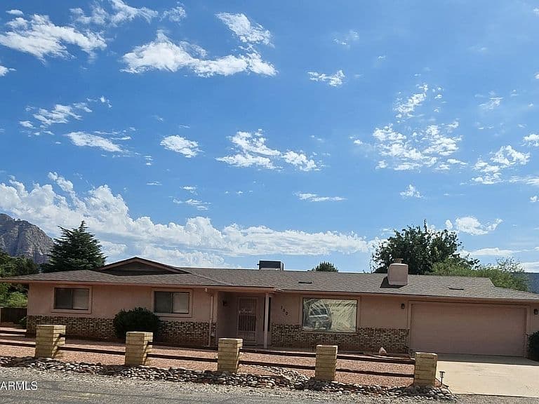 150 CANYON DIABLO Road photo 2