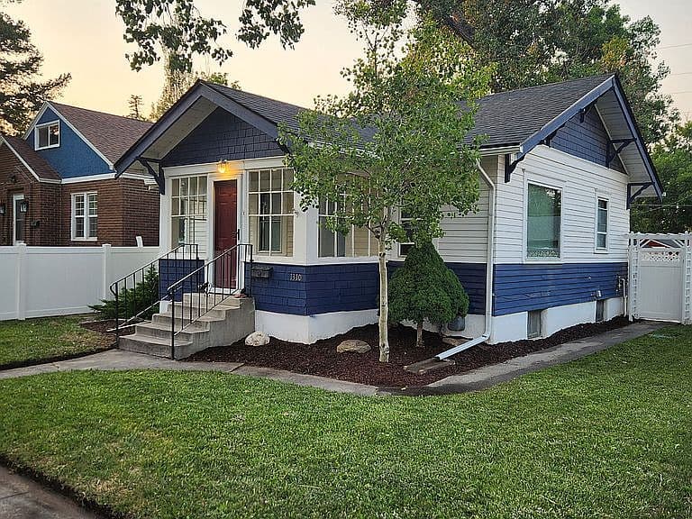 1310 Cosgriff Ct photo 2