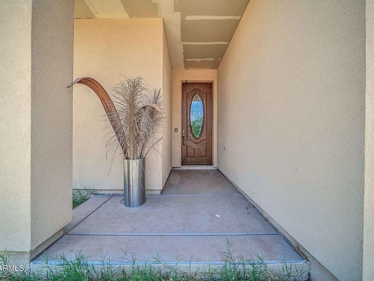 909 W TAMARISK Street photo 5