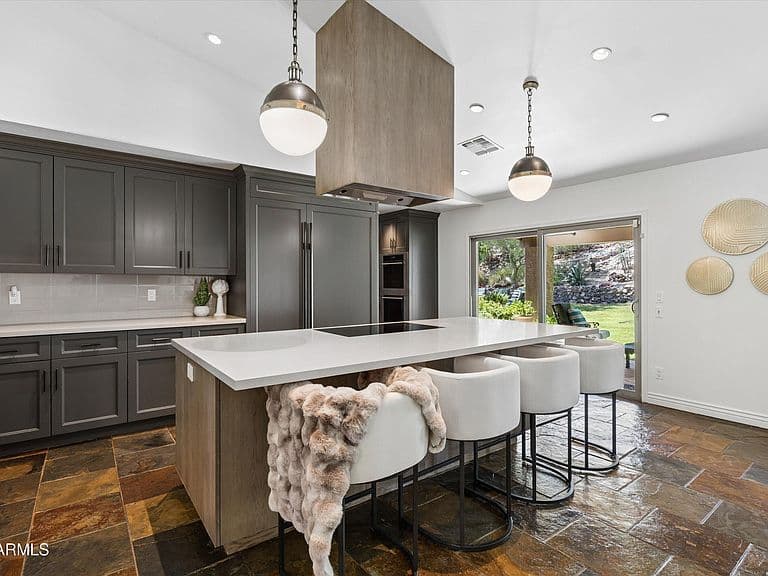 14018 N CORAL GABLES Drive photo 3