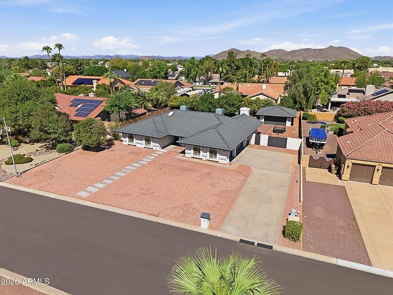 8612 W VIA MONTOYA Drive photo 5