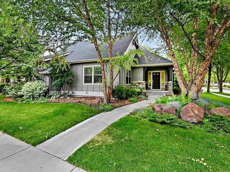 12804 N 11th Ave photo 1