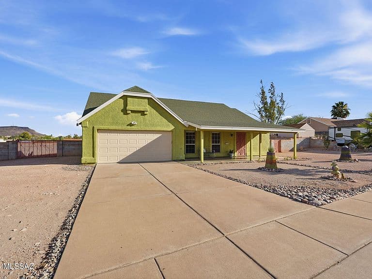 2801 W Calle Gardenias photo 5