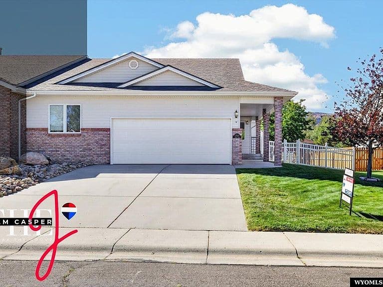 3511 Aspen Pl photo 3