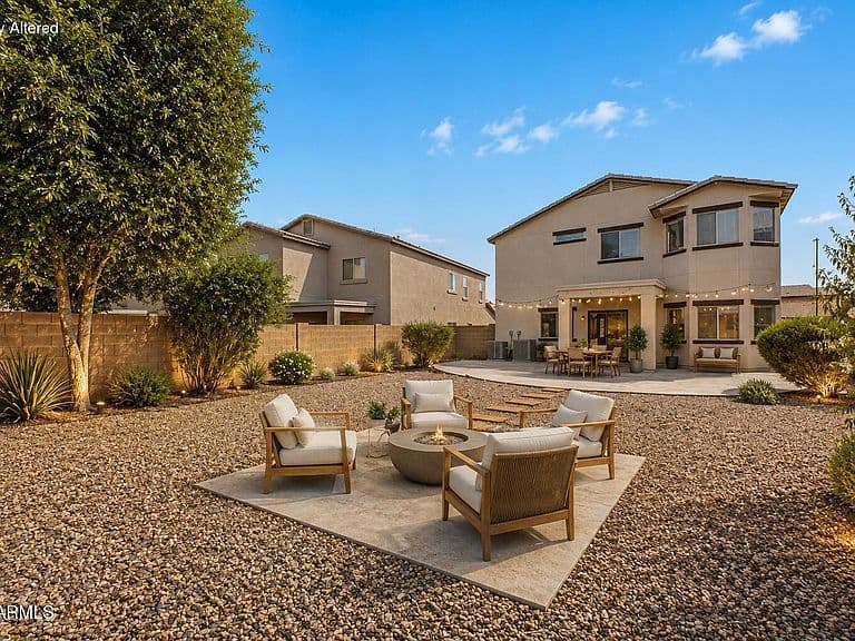 3640 W WAYNE Lane photo 1