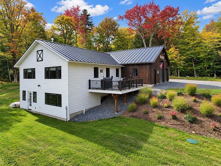 92 Oakmont Lane photo 3
