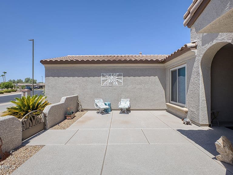18849 N SUMMERBREEZE Way photo 5