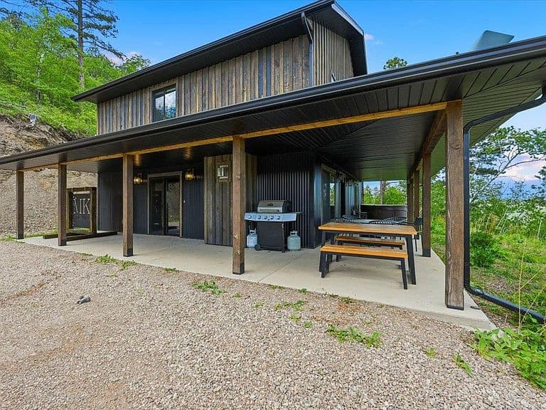 20825 Bellefish Rd photo 2