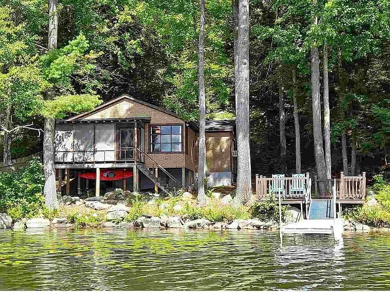 35 North Shore Road photo 2