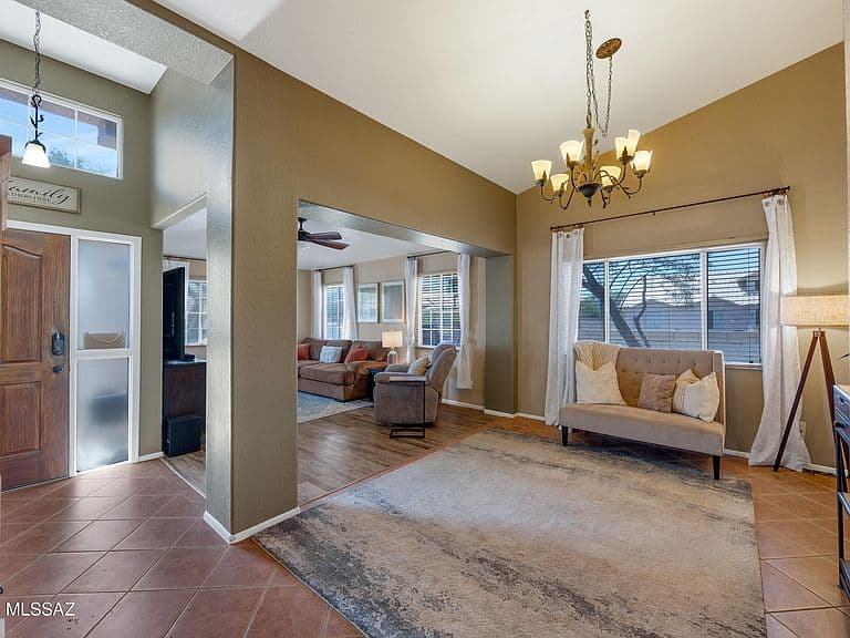 8901 N Palm Brook Dr photo 2