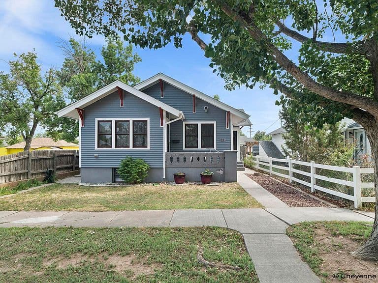 1219 Cosgriff Ct photo 1