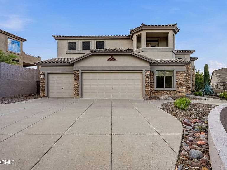 8219 E TESORO Circle photo 1