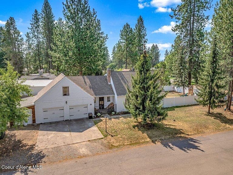 1140 E Forest Park Ln photo 1