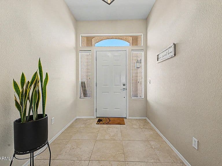 8815 W PORT AU PRINCE Lane photo 5