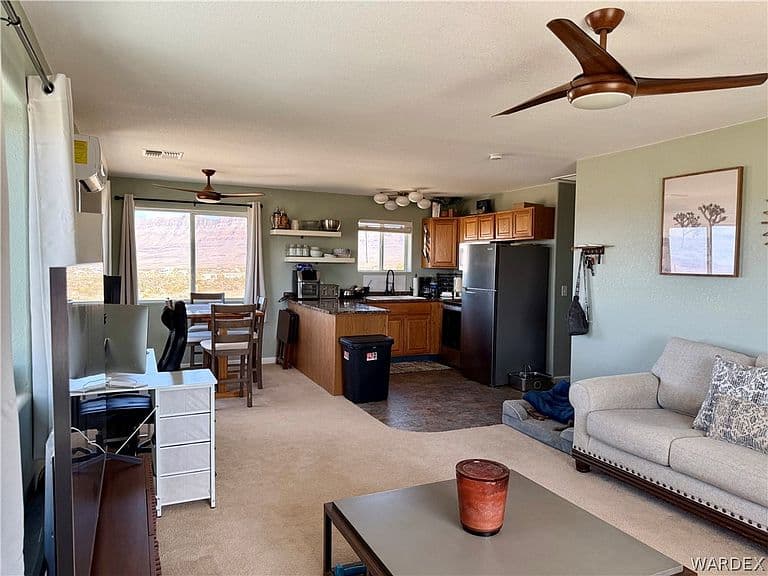 1486 W Calico Drive photo 5