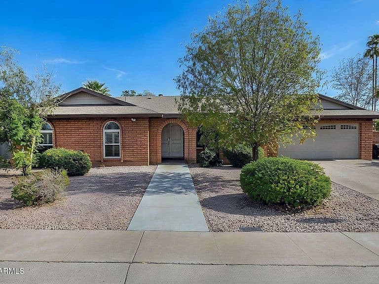 3815 S SHANNON Drive photo 1