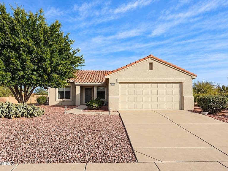 15974 W QUAIL CREEK Lane photo 1