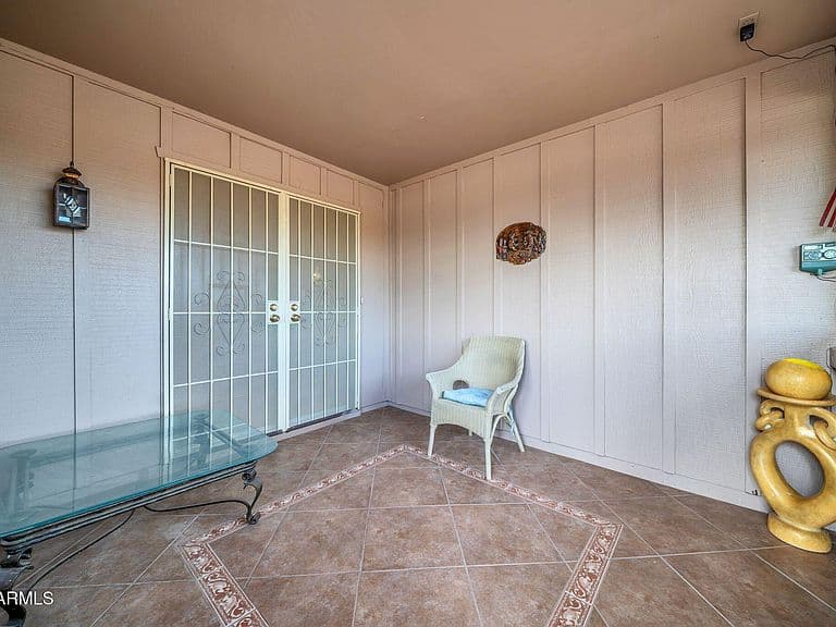 11438 N BALBOA Drive photo 3