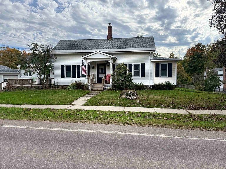 434 East Main Street photo 1