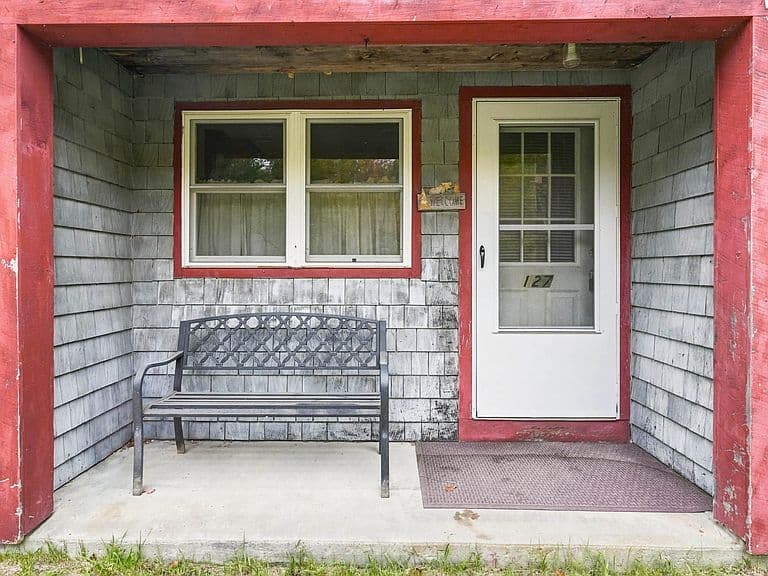 127 Martin Road photo 3