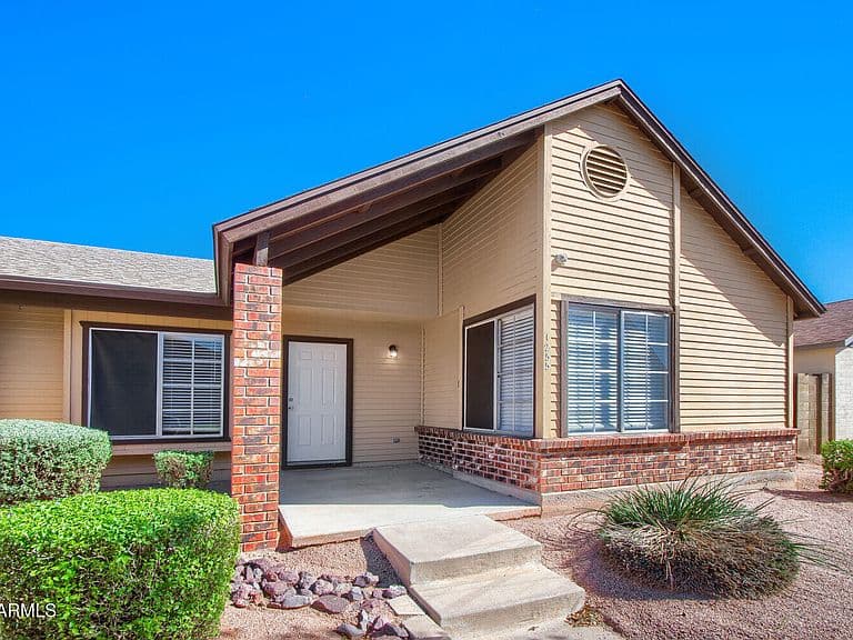 1055 N RECKER Road #1255 photo 3