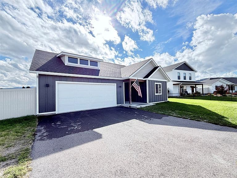 1256 Morning Eagle Dr photo 3