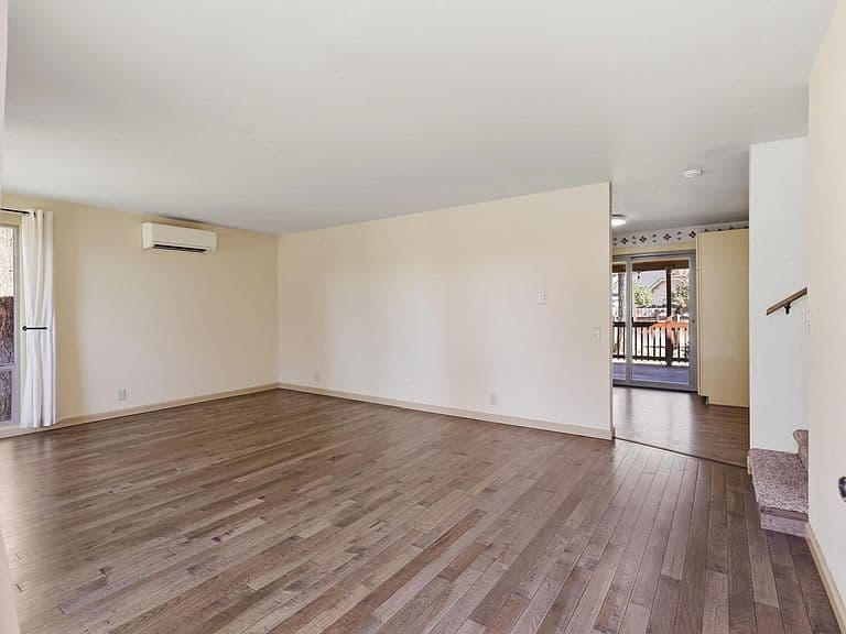 2406 N Pioneer Ridge Dr photo 5
